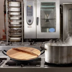 Homeries Pre-Seasoned Cast Iron Wok With 2 Handled And Wooden Lid -Garden Promotional Store GUEST 0bbaa849 dadb 475d 960c 7a72c0c20c4a