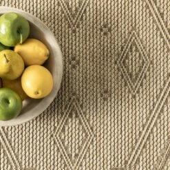 NuLOOM Latia Double Diamond Indoor/Outdoor Patio Area Rug -Garden Promotional Store GUEST 0d0c756a 753d 4ea7 9e72 a466d87256d8