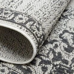 Azalea Outdoor Patio Country Rug - Nicole Miller -Garden Promotional Store GUEST 12cd5804 76ec 42fd 85ab c3783594dd6f