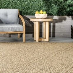 NuLOOM Latia Double Diamond Indoor/Outdoor Patio Area Rug -Garden Promotional Store GUEST a1bf41c6 f752 4548 965e 87f3dc2f8986