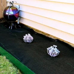 Sunnydaze Decor Sunnydaze UV Resistant Landscape Fabric Weed Barrier Fabric With Landscape Staples -Garden Promotional Store GUEST a5daff88 f5fb 477b a0b3 fd868e663cf8