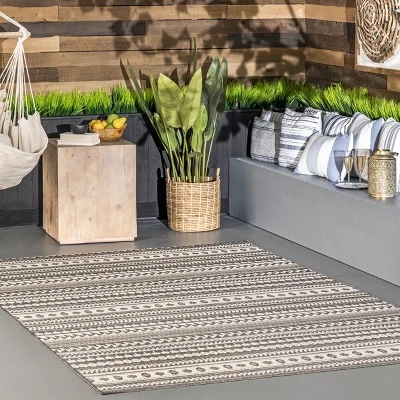 NuLOOM Teofila Outdoor Area Rug 3 NuLOOM Teofila Outdoor Area Rug