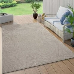 World Rug Gallery Solid Contemporary Indoor/Outdoor Area Rug -Garden Promotional Store GUEST c1961cb4 a878 43b4 b1f6 56e50fafdadb